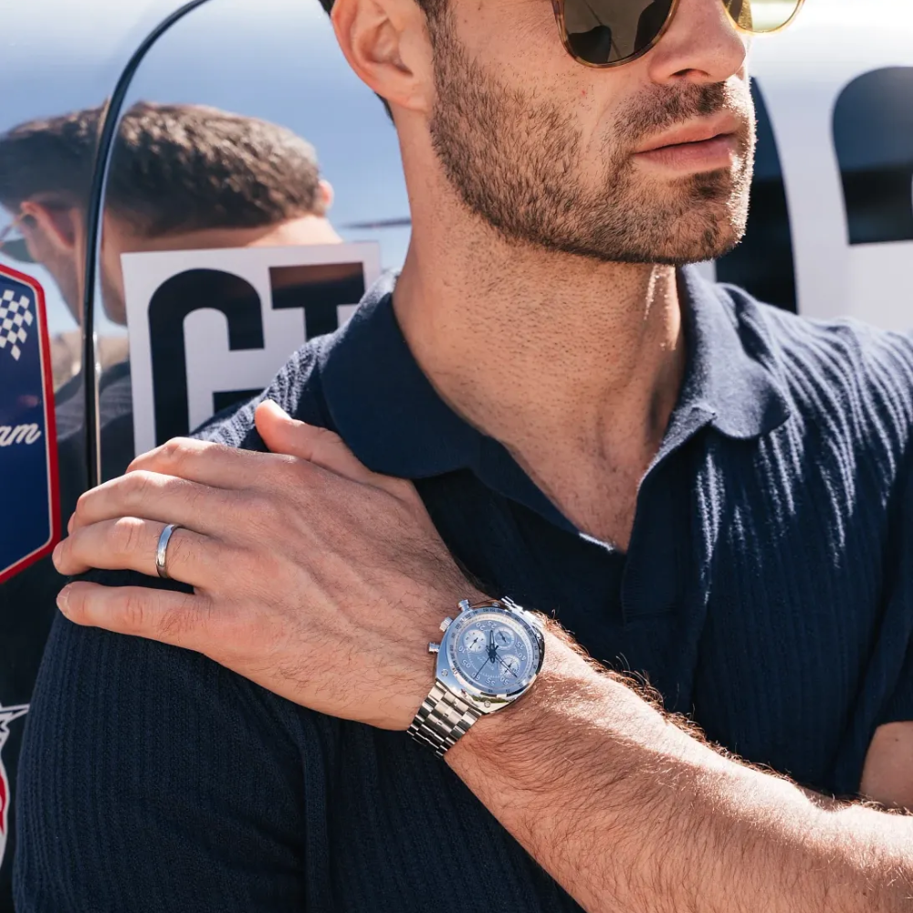 Bulova SHELBY® Racer Chronograph Silver-Tone Dial | 96K118