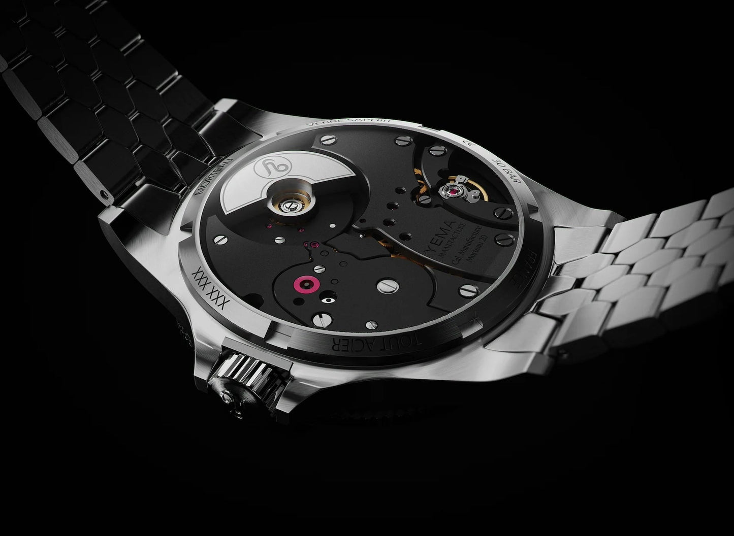 YEMA Superman Slim CMM.20 Black Dial Scales Slim Bracelet 39mm | 11.24.66.SN.M3