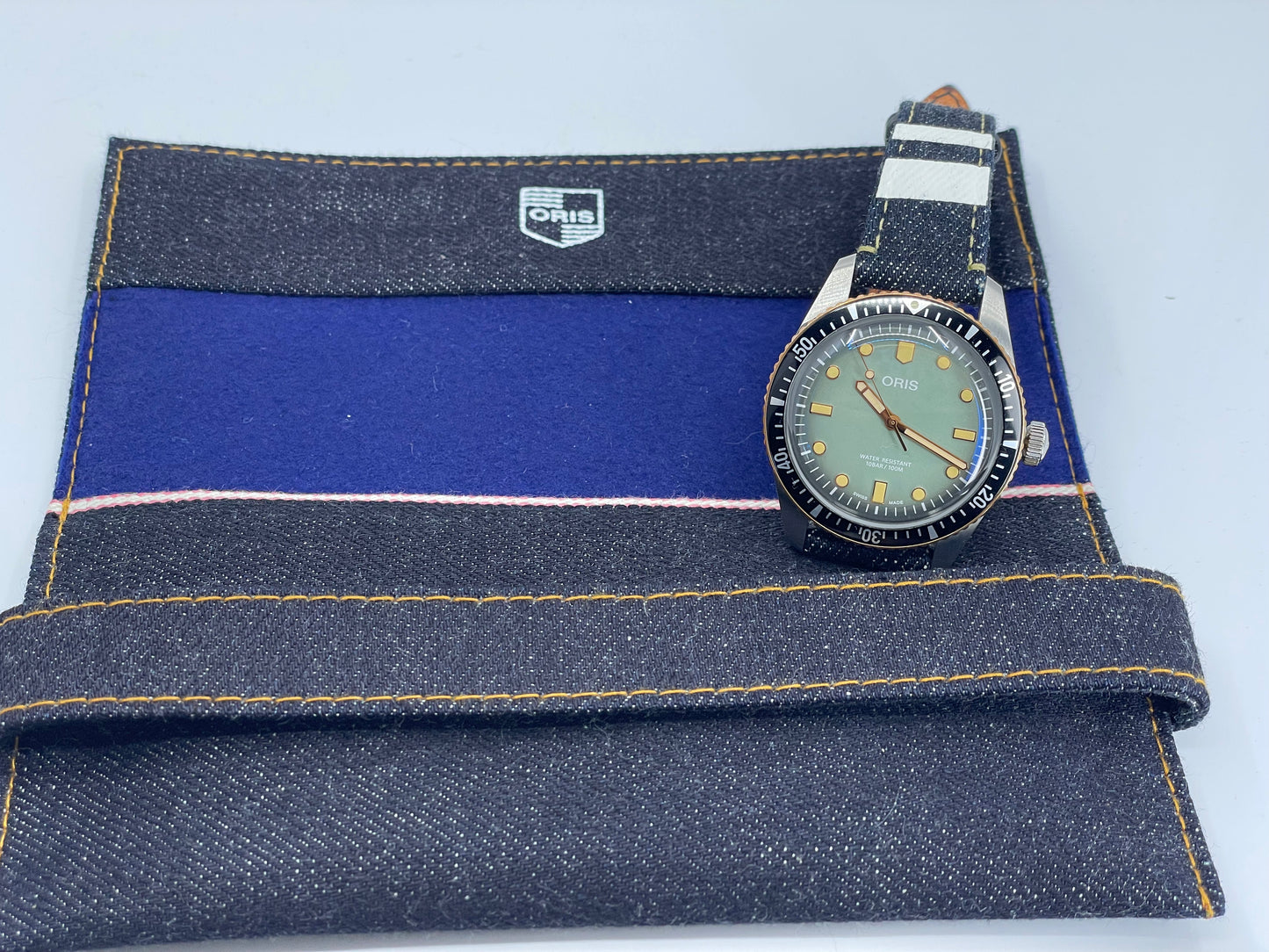 ORIS Divers Sixty-Five x Momotaro Special Edition Automatic (733-7707-4337-Set)