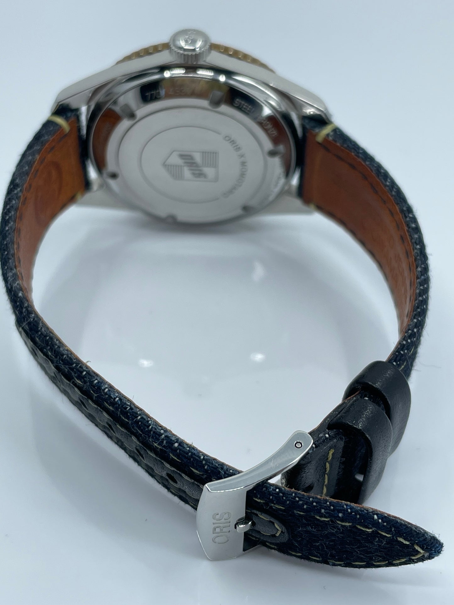 ORIS Divers Sixty-Five x Momotaro Special Edition Automatic (733-7707-4337-Set)