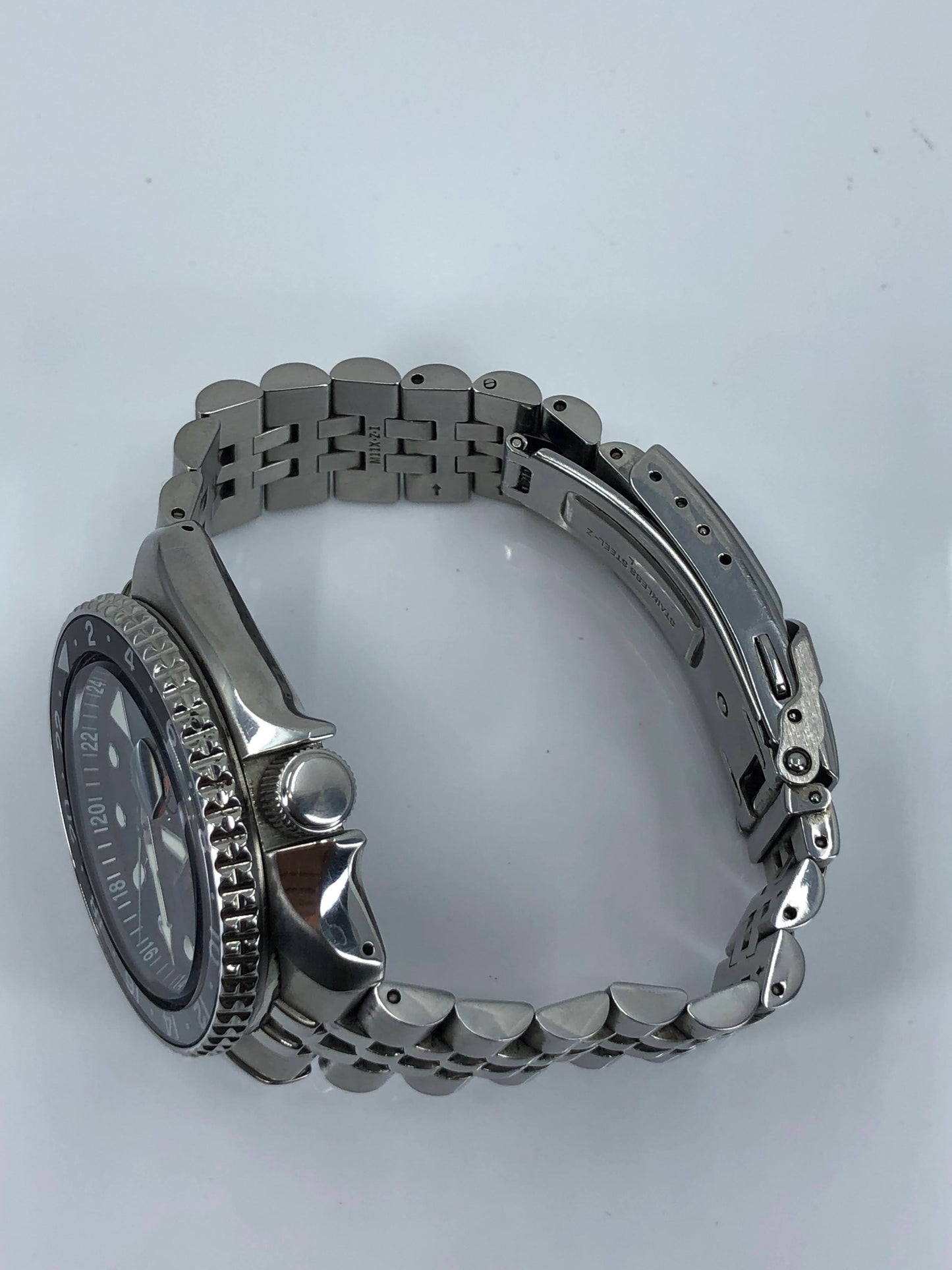 SEIKO 5 Sports GMT Black (SSK001)