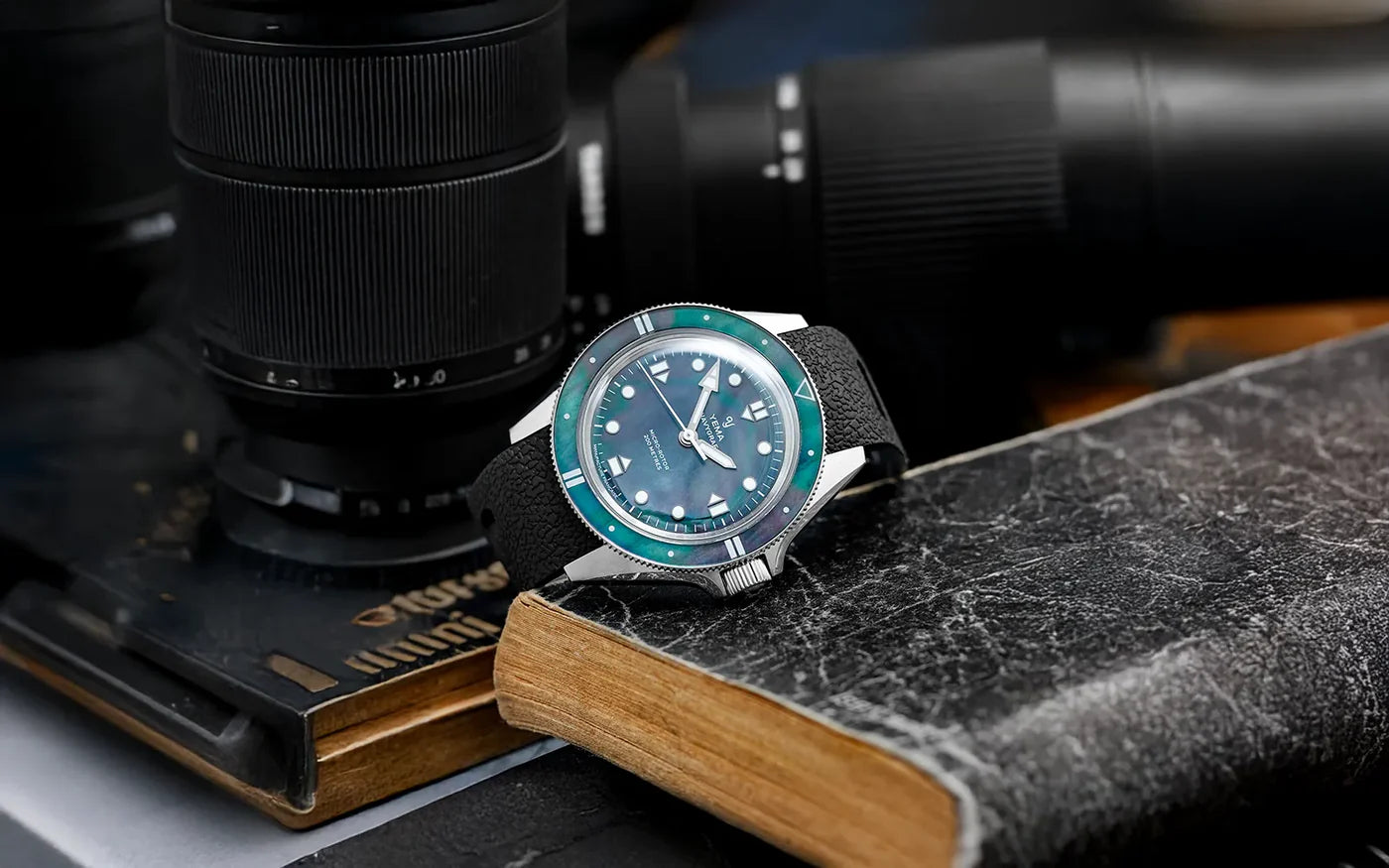 YEMA Navygraf Pearl CMM.20 FKM Rubber Strap 39mm | 22.25.20.66.SN.U6