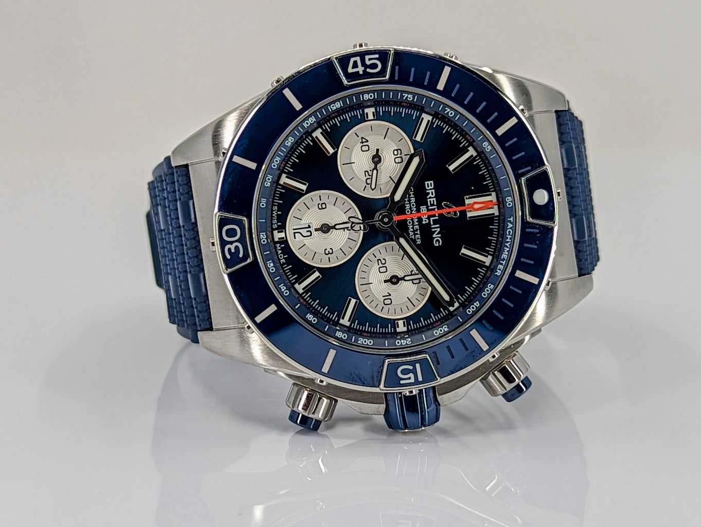 Breitling Super Chronomat B01 44 AB0136 - Blue