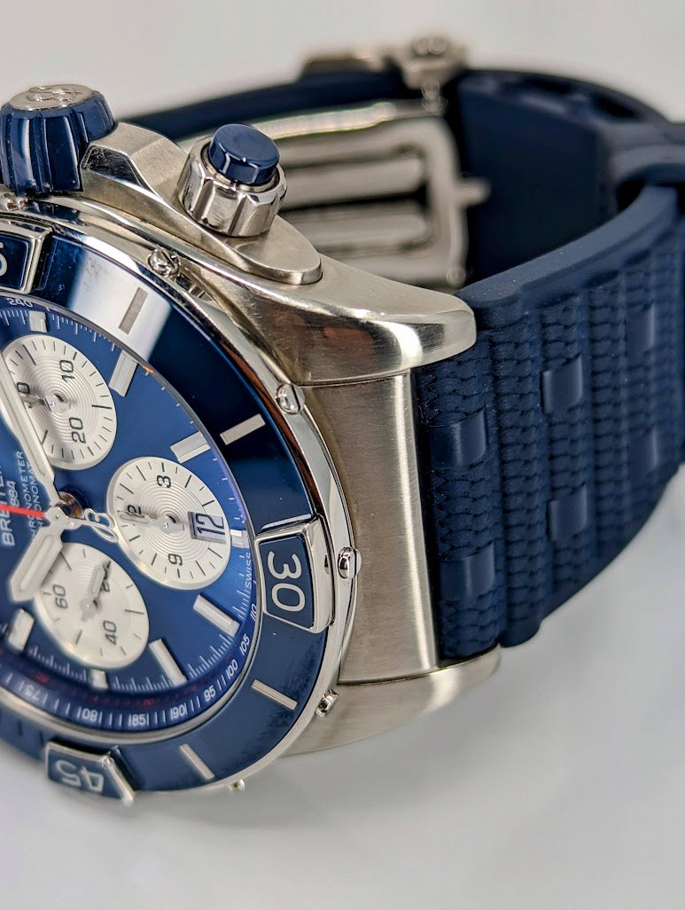 Breitling Super Chronomat B01 44 AB0136 - Blue