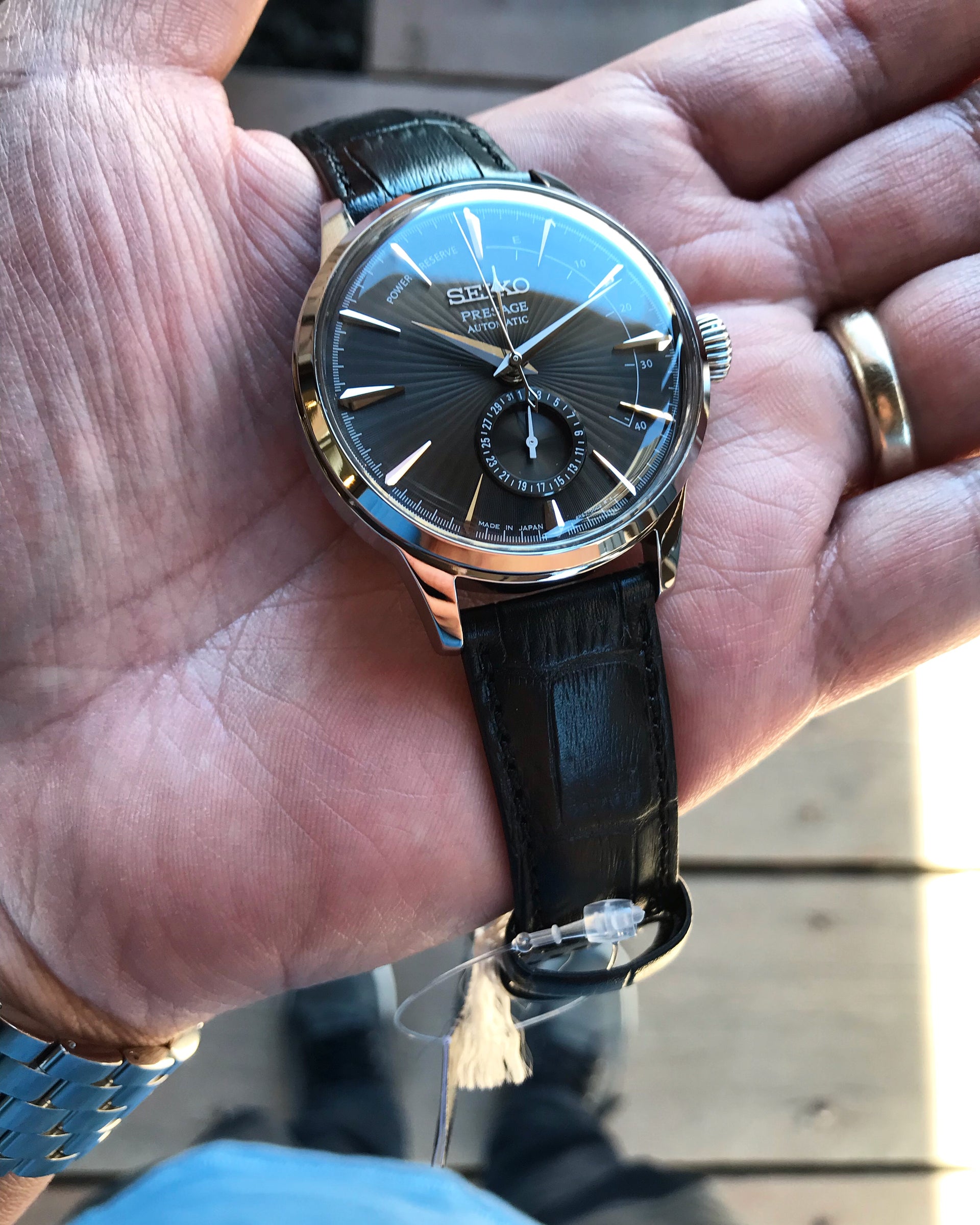 9CAE9B07-4D94-43A4-BEB7-