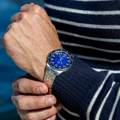 YEMA Navygraf PAN Charles de Gaulle Blue Dial 39mm | YMHF1590CDG-GM