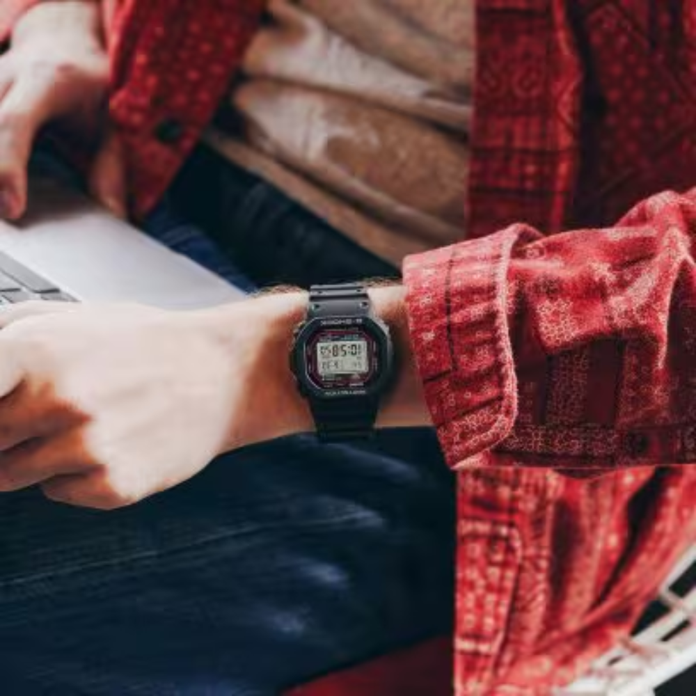 CASIO G-SHOCK Lithium Digital 5000 SERIES | DW5000R-1A