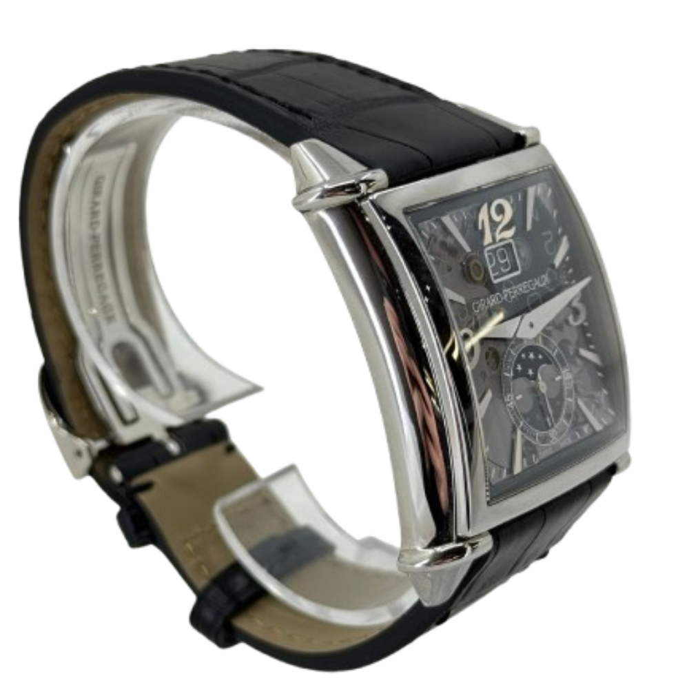 Girard Perregaux Vintage 1945 XXL Large Date and Moon Phase (25882)