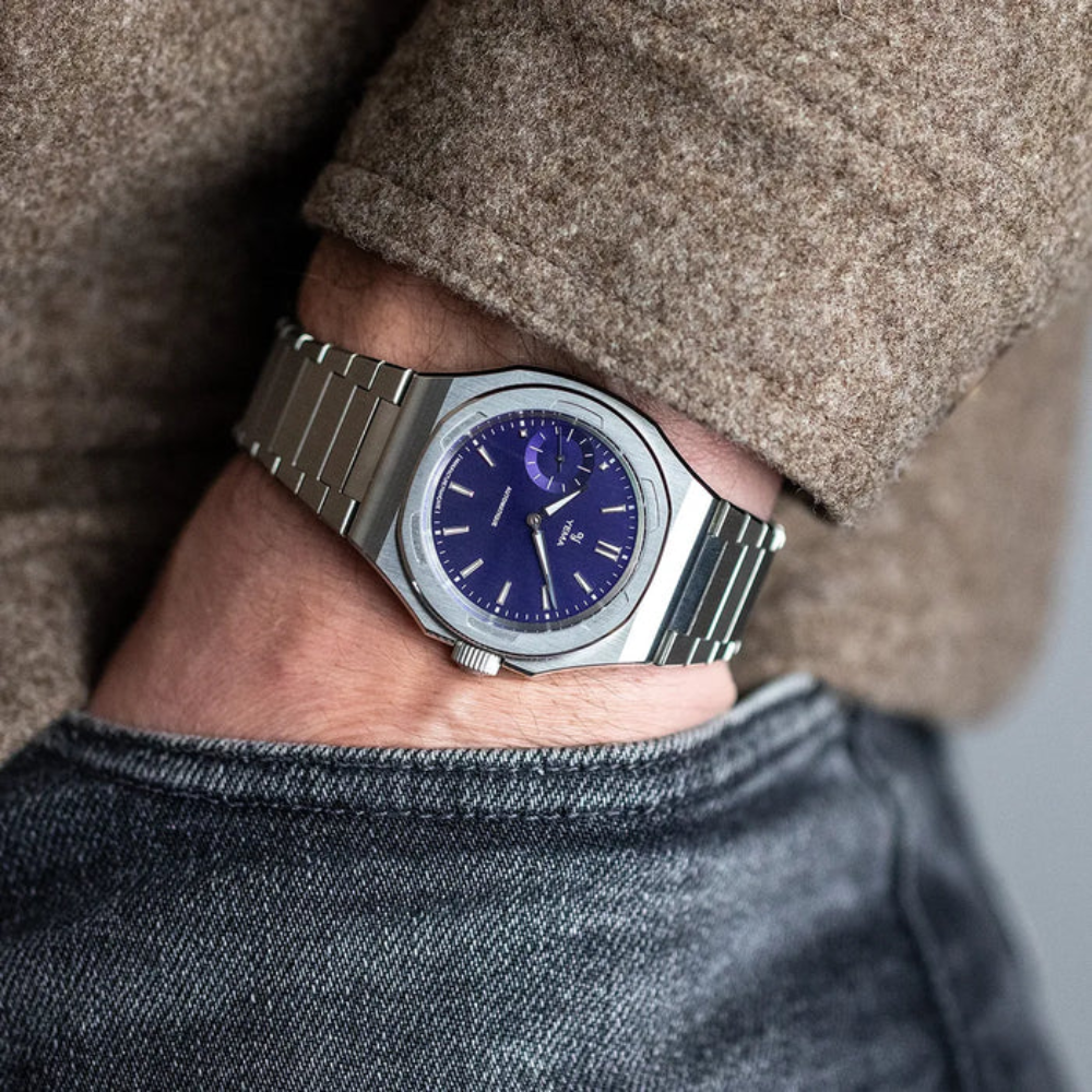 YEMA Wristmaster Slim Small Seconds CMM.29 Dial Blue 39mm | 76.26.29.05.SN.M