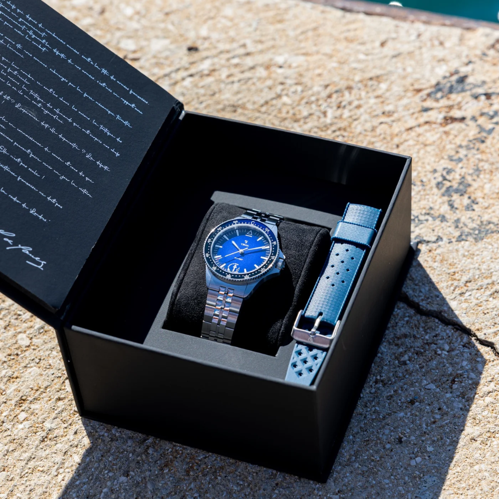 YEMA Navygraf PAN Charles de Gaulle Blue Dial 39mm | YMHF1590CDG-GM