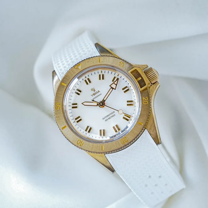 YEMA Superman Bronze CMM.10 White Dial 39mm | 17.26.10.37.ZN.U7