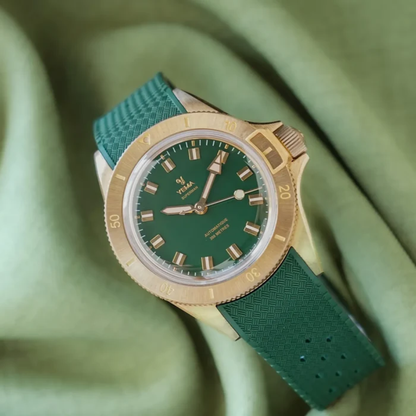 YEMA Superman Bronze CMM.10 Green Dial 39mm | 17.26.10.34.ZN.U4