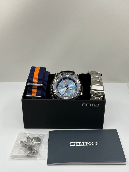 SFK001 - SEIKO Sea Sumo GMT Solar