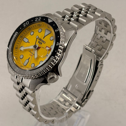Seiko 5 SKX GMT Yellow (SSK017)