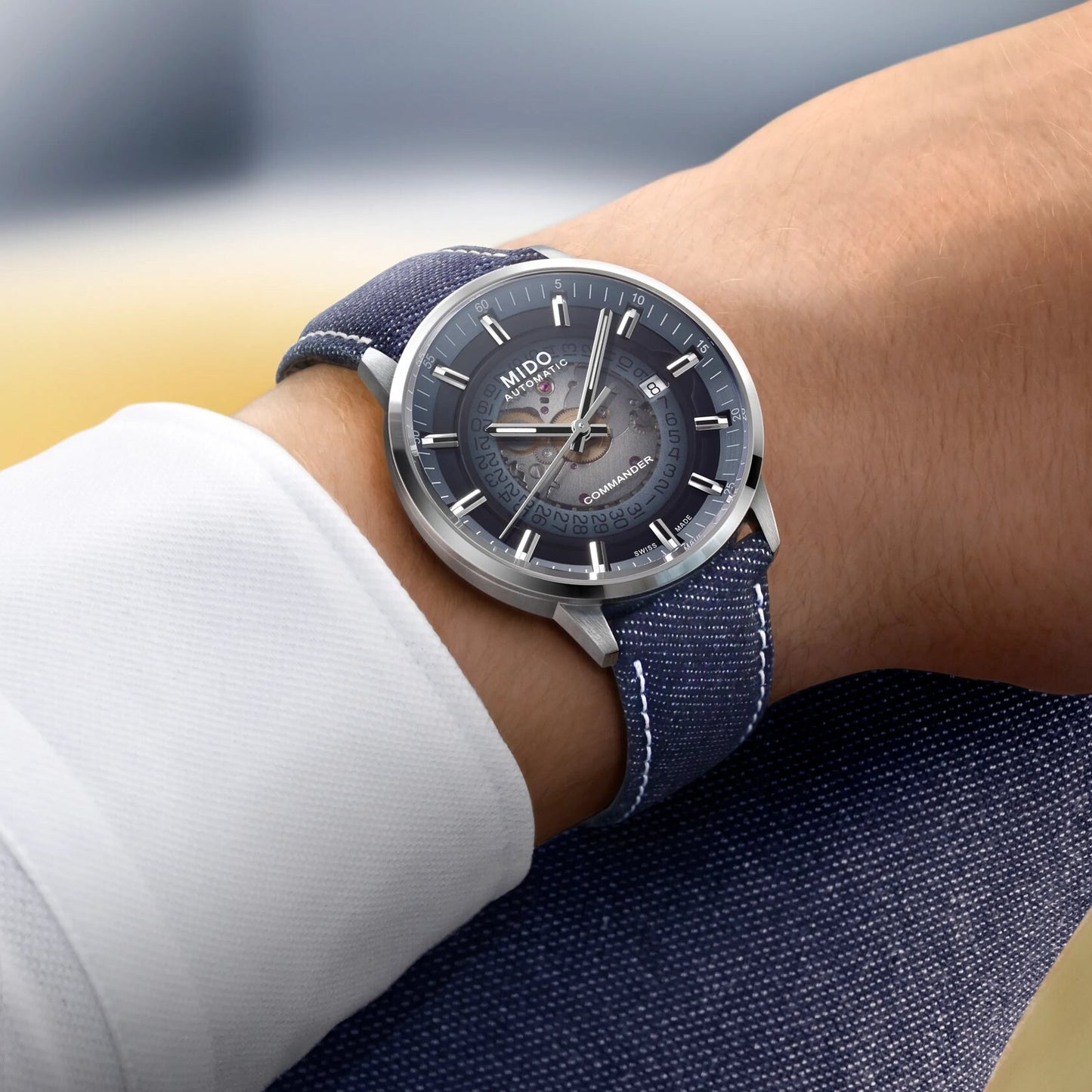 MIDO Commander Gradient Blue Canvas | M021.407.18.411.00