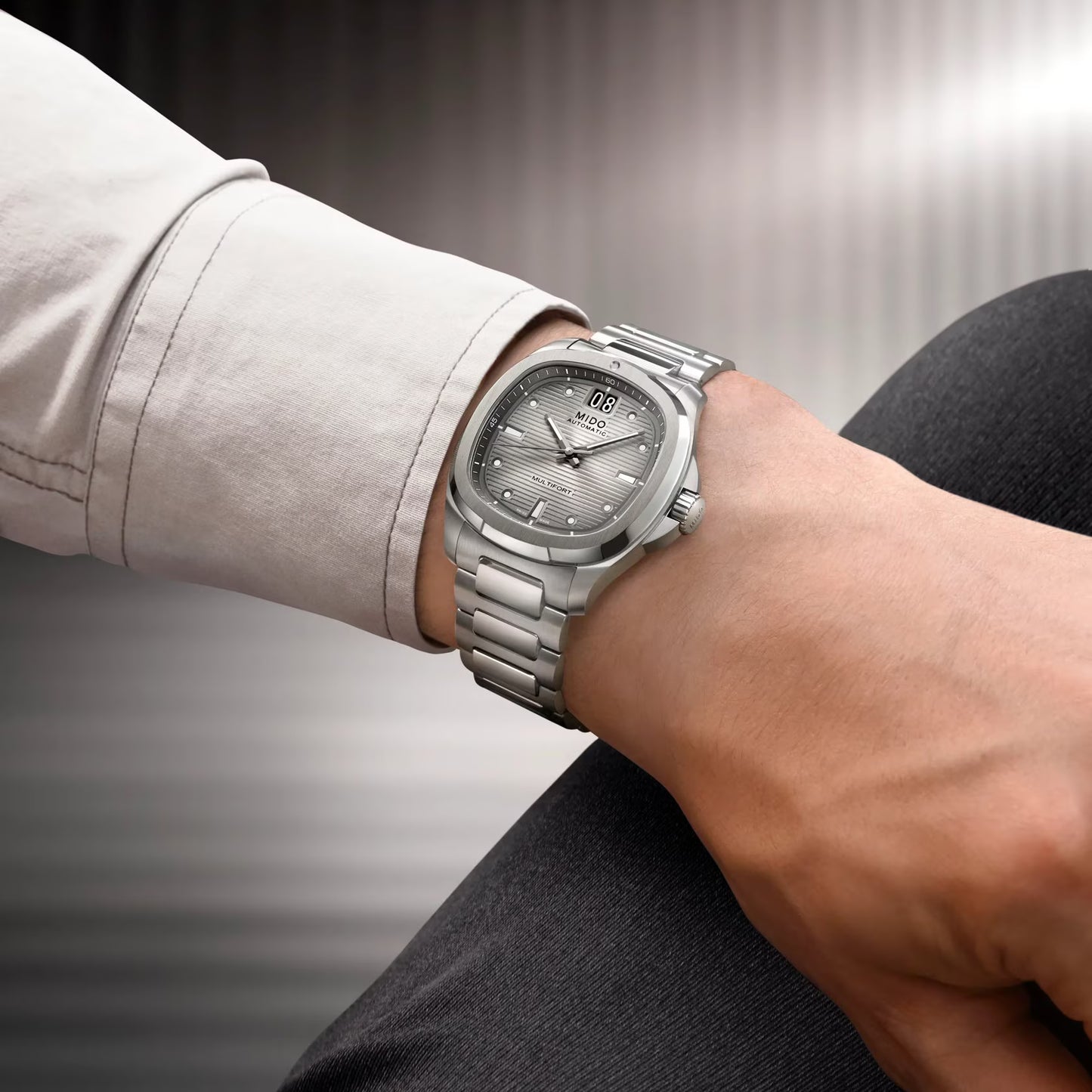 MIDO Multifort TV Big Date Titanium Grey | M049.526.44.081.00