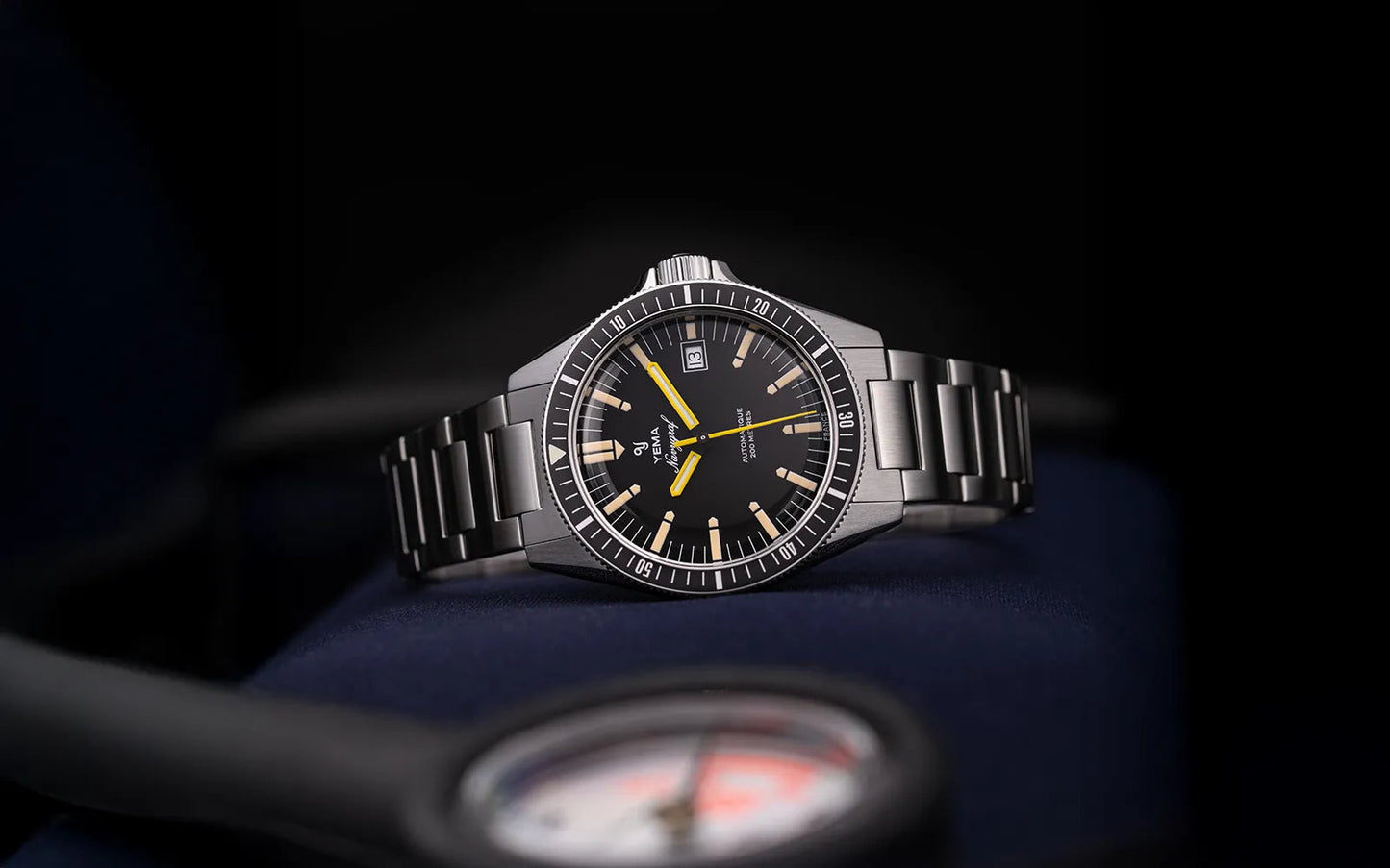YEMA Navygraf Heritage Iconic Dial Rubber Strap Black 39mm | YNAV25-ATP