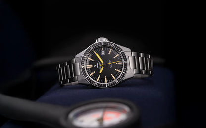 YEMA Navygraf Heritage Iconic Dial Rubber Strap Black 39mm | YNAV25-ATP