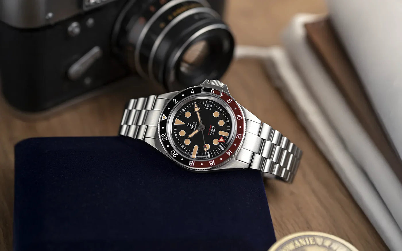 YEMA Superman Worldtime GMT Coke 39mm | YGMT21B39-CMS