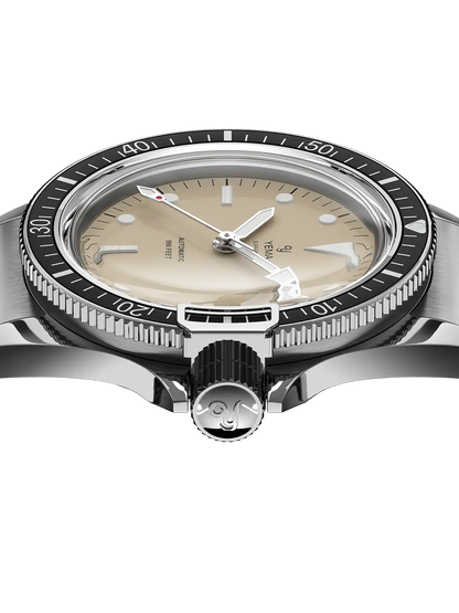 YEMA Superman Heritage Beige Dial Steel Bracelet 39mm